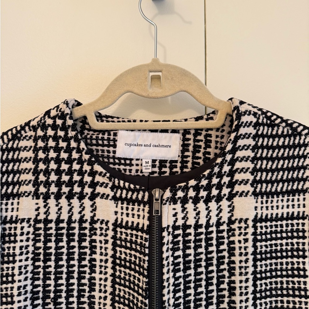 Cupcakes and Cashmere Fernando Black and White Plaid Coat - Picture 9 of 9